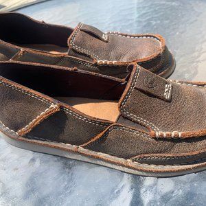 Ariat Slip on Shoes Cruiser Brown Bomber Size 7.5B Style 10029967